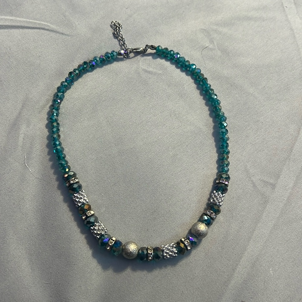 ⭐️Teal and silver necklace Vintage Summer
